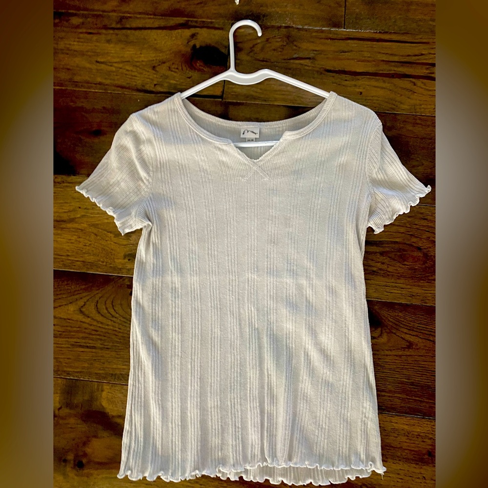 White youth t shirt